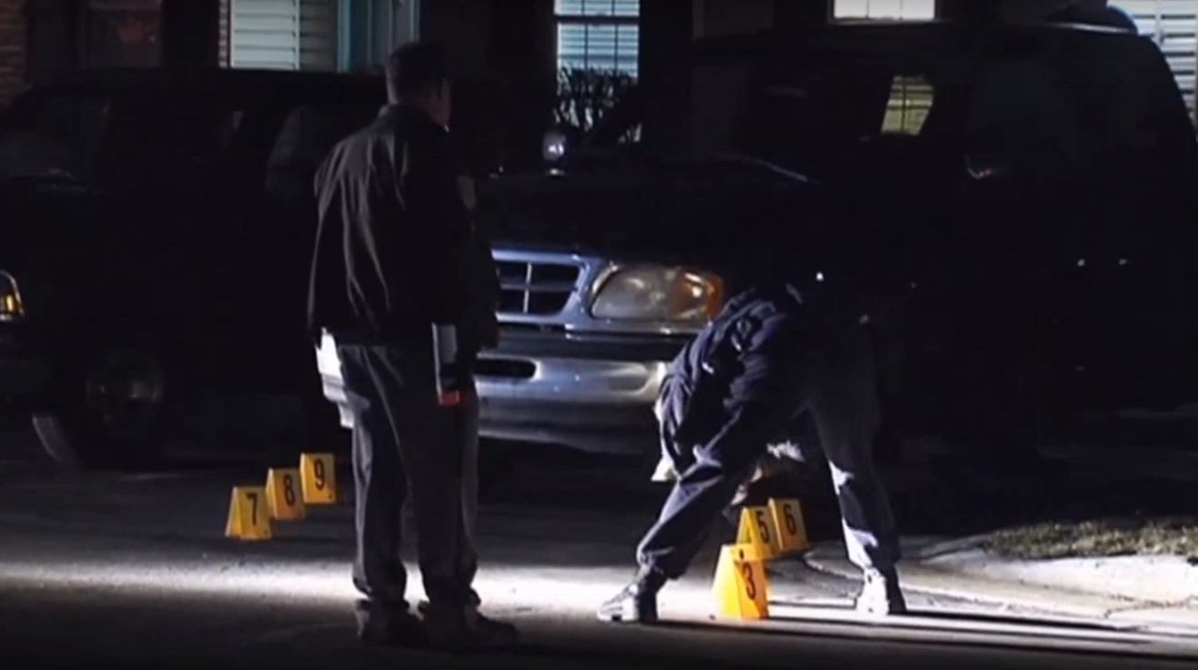 Пуцњава у САД, седморо убијених, страдала и девојчица, нападач ухапшен (ВИДЕО)